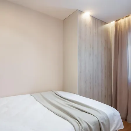 Apartamento Silba Three Bedroom With Private Jacuzzi *