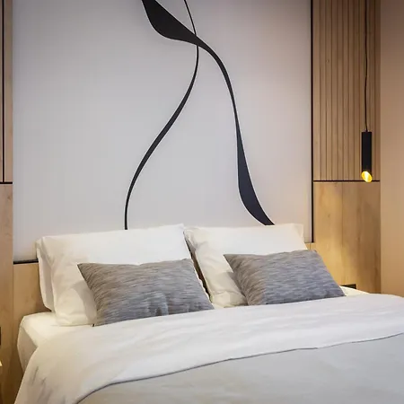 شقة Silba Three Bedroom With Private Jacuzzi زادار