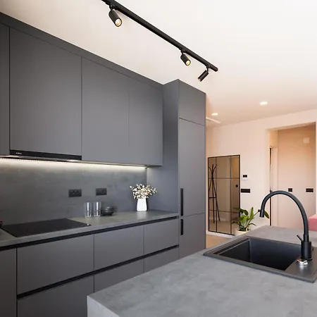 Apartment Silba Three Bedroom With Private Jacuzzi